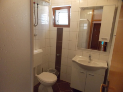 Apartmani Vivien Kustići (Otok Pag)