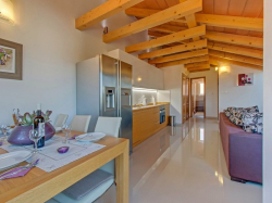 Apartmani Yolo Residence  Nerezine (Otok Lošinj)