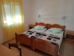 Apartmenthaus Polić Baska (Insel Krk)