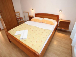 Apartmenthaus Derencinovic Baska (Insel Krk)