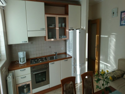 Apartmenthaus Mira Penjalov Diklo