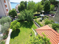 Apartmenthaus Pansion Krivic Kastel Gomilica