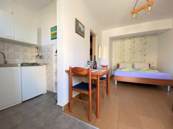 Apartmenthaus Dijana Krk (Insel Krk)