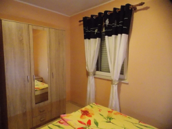 Apartmenthaus Vivien Kustici (Insel Pag)