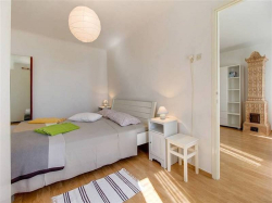 Apartmenthaus Nina Miholascica (Insel Cres)