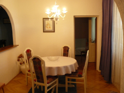 Apartmenthaus Maca Palit (Insel Rab)