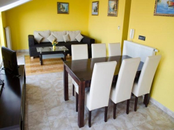 Apartmenthaus Villa Viktorija i Gabrijel Primosten