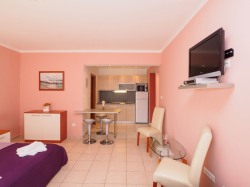 Apartmenthaus Villa Petra  Selce