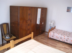 Apartmenthaus Amfora Unije (Insel Unije)