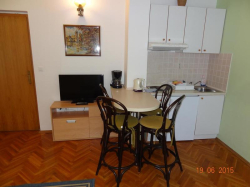 Apartmenthaus Bed & Breakfast Klaričić  Zivogosce